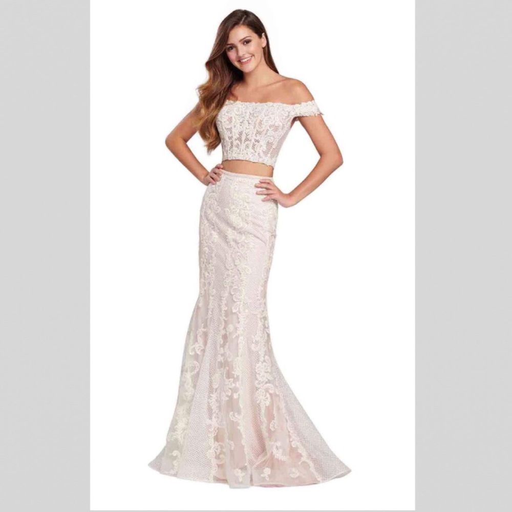 Mon Cheri Elle Wilde Long Formal Ivory Dress